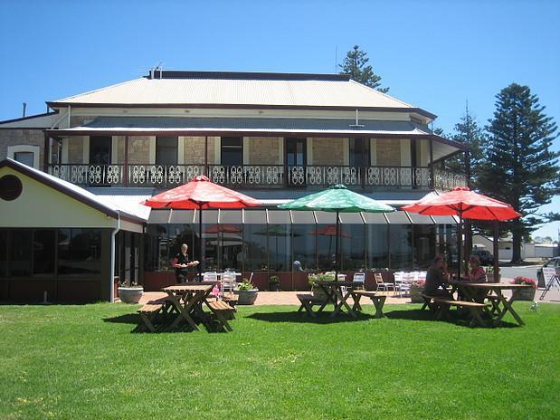 Bompas Boutique Hotel Beachport Esterno foto